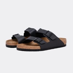 Birkenstock Arizona sandal in black Birko-Flor material